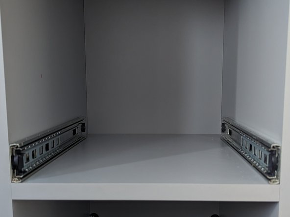 How to install Soft Close Richelieu Drawer slides: step 4, image 3 of 3