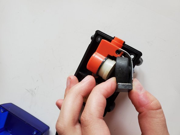How to Fix an Air Tech 2K0 Aquarium Pump: 3 단계, 이미지 3개 중 2개