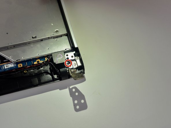 Sony Vaio SVE151G11L Speaker Replacement: crwdns2935265:013crwdnd2935265:02crwdnd2935265:03crwdne2935265:0