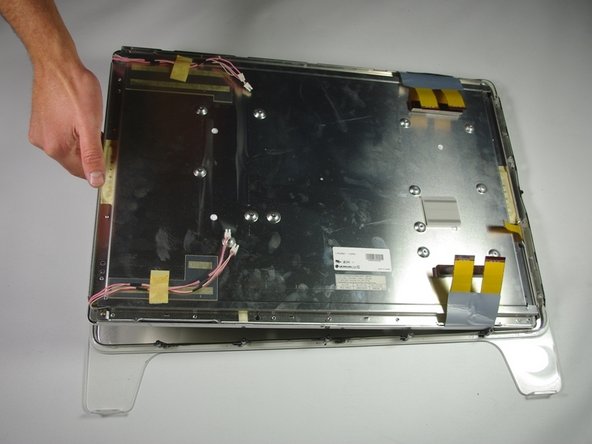 Apple Cinema Display M8149 LCD Screen Replacement, LCD Screen: crwdns2935265:011crwdnd2935265:02crwdnd2935265:03crwdne2935265:0