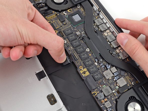 MacBook Pro 13" Retina Display Late 2012 Upper Case Replacement: crwdns2935265:039crwdnd2935265:02crwdnd2935265:02crwdne2935265:0