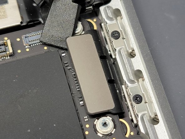 MacBook Pro 13" Two Thunderbolt Ports 2020 Touchbar Removal, Disconnecting Flex Cables: crwdns2935265:032crwdnd2935265:03crwdnd2935265:03crwdne2935265:0