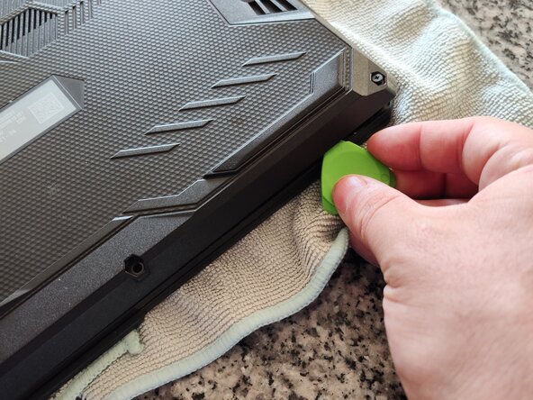 Asus TUF Gaming A15 FA506QM Back Cover Replacement, Opening the laptop: crwdns2935265:03crwdnd2935265:02crwdnd2935265:03crwdne2935265:0