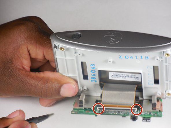 TomTom One XL Screen Replacement: crwdns2935265:06crwdnd2935265:02crwdnd2935265:03crwdne2935265:0