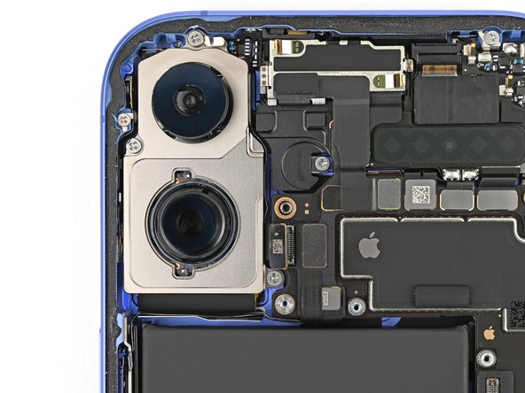 iPhone 16 Rear Camera Assembly Replacement, Install the rear camera assembly screws: crwdns2935265:027crwdnd2935265:02crwdnd2935265:02crwdne2935265:0