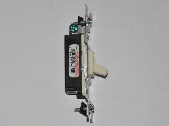 Light Switch Replacement, Compare the switches: crwdns2935265:05crwdnd2935265:02crwdnd2935265:03crwdne2935265:0