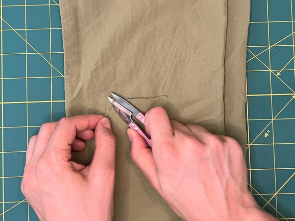 Baseball Stitch on a Tear, Assess the damage: crwdns2935265:02crwdnd2935265:02crwdnd2935265:03crwdne2935265:0