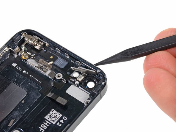 Замена задней части корпуса iPhone 5: crwdns2935265:043crwdnd2935265:01crwdnd2935265:03crwdne2935265:0