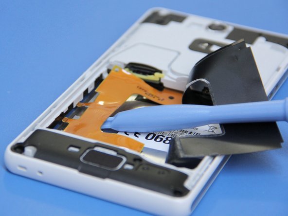 Sony Xperia ZR C5503 Teardown: crwdns2935265:06crwdnd2935265:03crwdnd2935265:03crwdne2935265:0