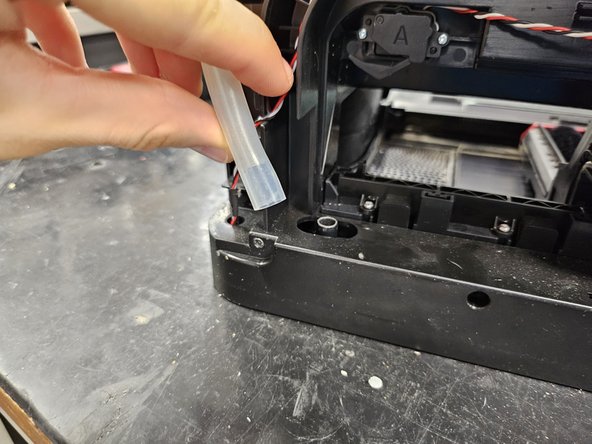 S7 MaxV Ultra dock: Suction fan replacement, Disconnect the dirty water tube.: crwdns2935265:06crwdnd2935265:02crwdnd2935265:02crwdne2935265:0
