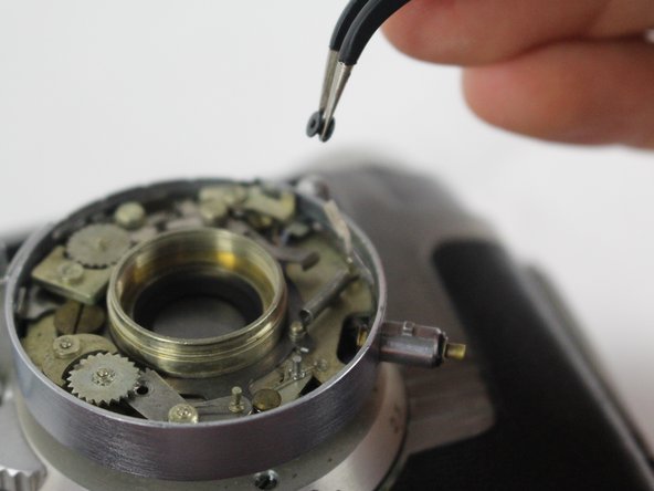 Kodak Signet 35 Shutter Spring Replacement: crwdns2935265:03crwdnd2935265:02crwdnd2935265:02crwdne2935265:0