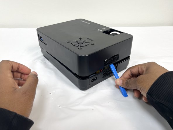 Roconia Q6 Top Cover Replacement: stap 0, afbeelding 3 van 3
