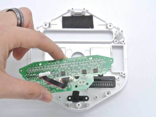 Disassembling the Root Coding Robot, Color sensor board: crwdns2935265:011crwdnd2935265:03crwdnd2935265:03crwdne2935265:0