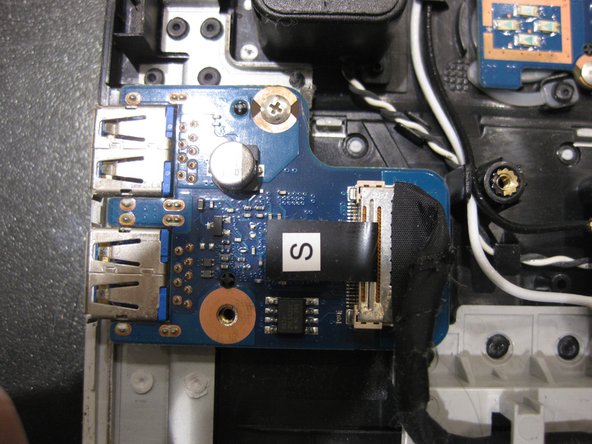 Samsung NP-RF411 Laptop Maintenance: crwdns2935265:03crwdnd2935265:02crwdnd2935265:02crwdne2935265:0