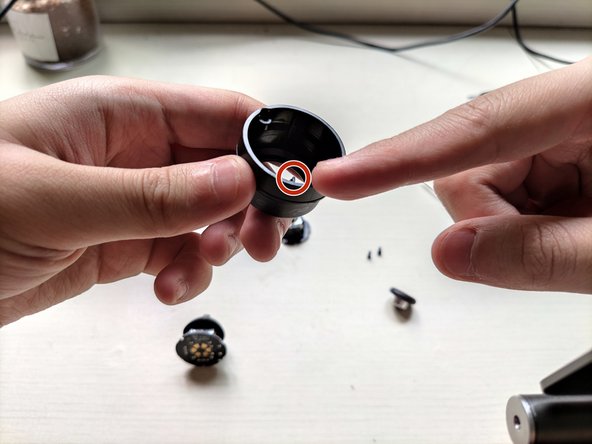 Astro C40 TR Joystick Replacement: crwdns2935265:04crwdnd2935265:03crwdnd2935265:03crwdne2935265:0