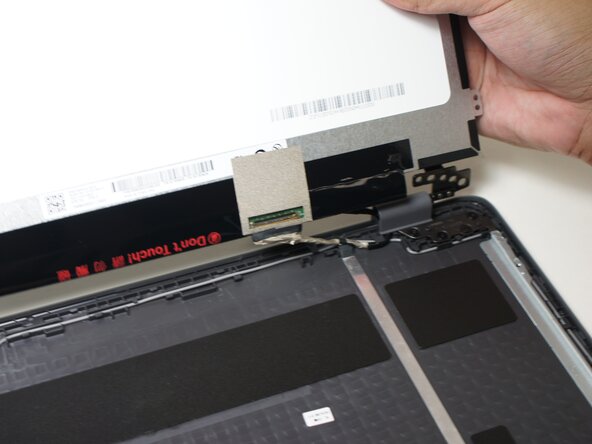 Lenovo 100e Chromebook Gen 4 Screen Replacement: step 31, image 2 of 2