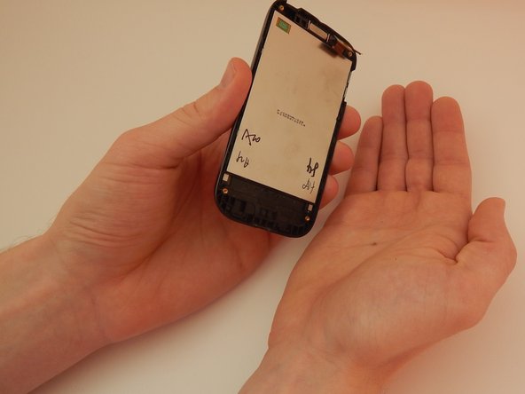 T-Mobile Huawei Prism U8651T Teardown, Remove Screen: crwdns2935265:011crwdnd2935265:02crwdnd2935265:03crwdne2935265:0