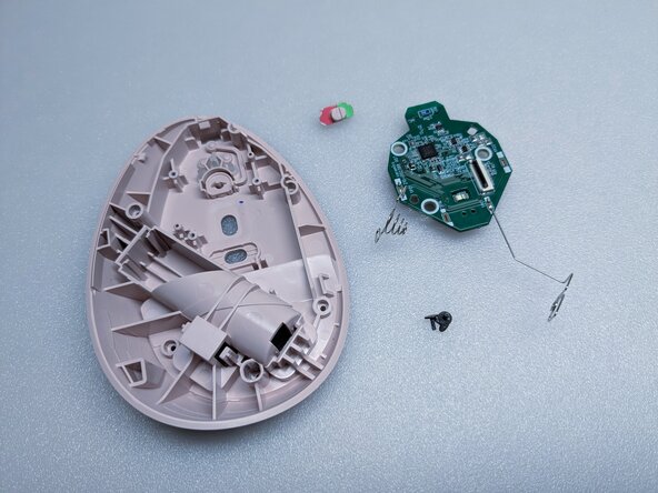 Logitech Lift Teardown, Removing Sensor Board: crwdns2935265:07crwdnd2935265:03crwdnd2935265:03crwdne2935265:0