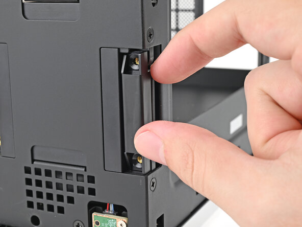 Framework Desktop Antennas Replacement, Place the right antenna: Schritt 41, Bild 3 von 3