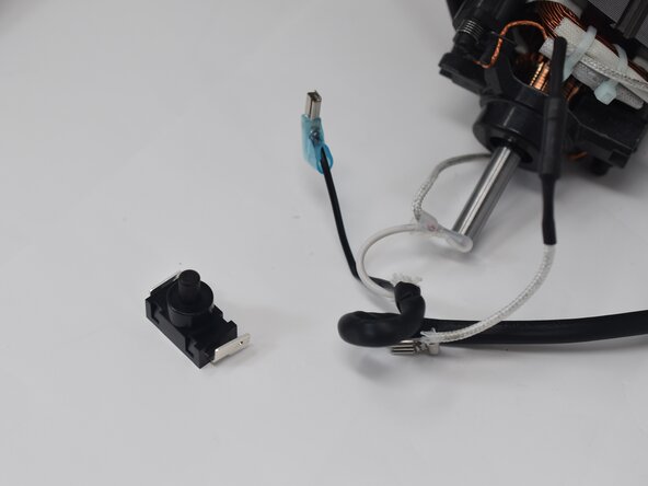 Bissell CleanView Compact 3508 Power Switch Replacement: crwdns2935265:015crwdnd2935265:03crwdnd2935265:03crwdne2935265:0