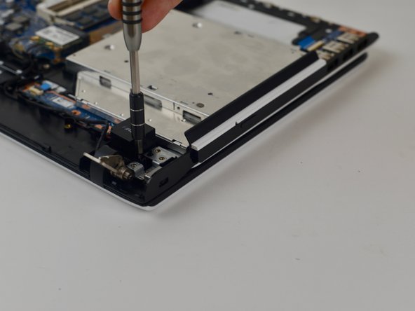 Sony Vaio SVE151G11L Speaker Replacement: crwdns2935265:013crwdnd2935265:03crwdnd2935265:03crwdne2935265:0