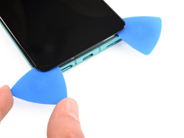 OnePlus 8T Screen Replacement, Slice the adhesive: 手順 25、 2の画像 2