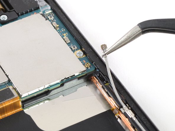 Sony Xperia Z4 Flex Cable Assemblies and Loudspeaker Replacement: crwdns2935265:023crwdnd2935265:02crwdnd2935265:02crwdne2935265:0