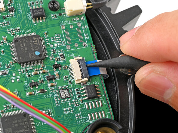 Logitech RS50 Base Slip Ring vervangen, Ontkoppel de encoder: stap 10, afbeelding 2 van 3