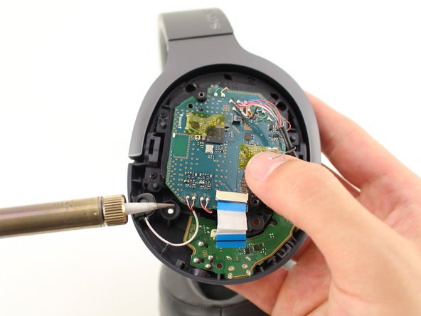 Sony H.ear On 2 Motherboard Replacement: crwdns2935265:03crwdnd2935265:02crwdnd2935265:03crwdne2935265:0