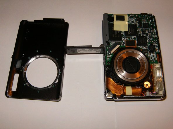 Sanyo VPC-T700 LCD Screen Replacement: crwdns2935265:03crwdnd2935265:03crwdnd2935265:03crwdne2935265:0