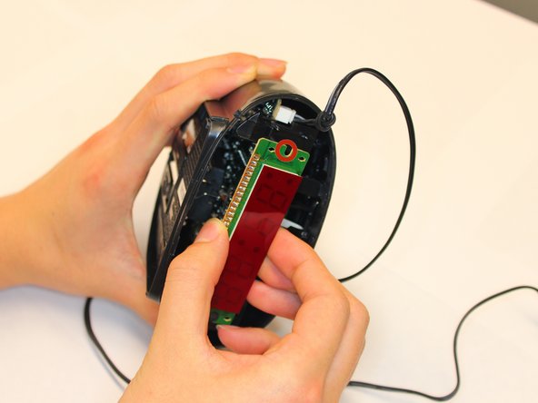 RCA RC2012 Alarm Clock Radio Teardown