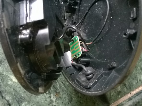 Disassembling Over-Ear Headphone Sennheiser HD4199: crwdns2935265:03crwdnd2935265:02crwdnd2935265:02crwdne2935265:0