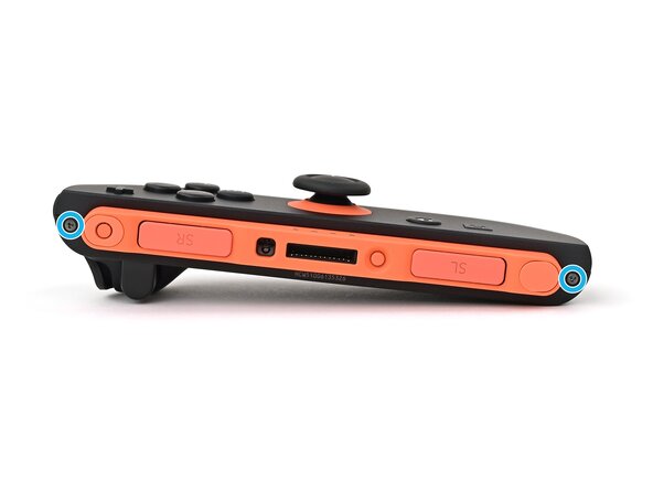 Joy-Con 2 (Right) Joystick Replacement, Remove the left edge screws: crwdns2935265:01crwdnd2935265:01crwdnd2935265:02crwdne2935265:0