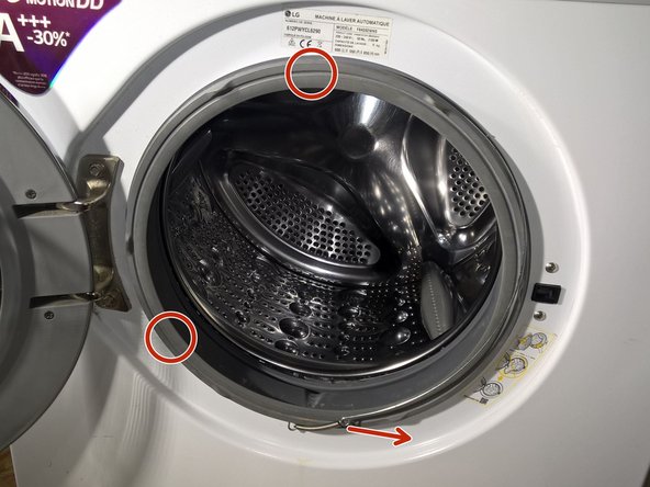 Remplacer la pompe de vidange d'un lave-linge LG F84G62WHS, Remonter le hublot: étape 7, image 1 de 1