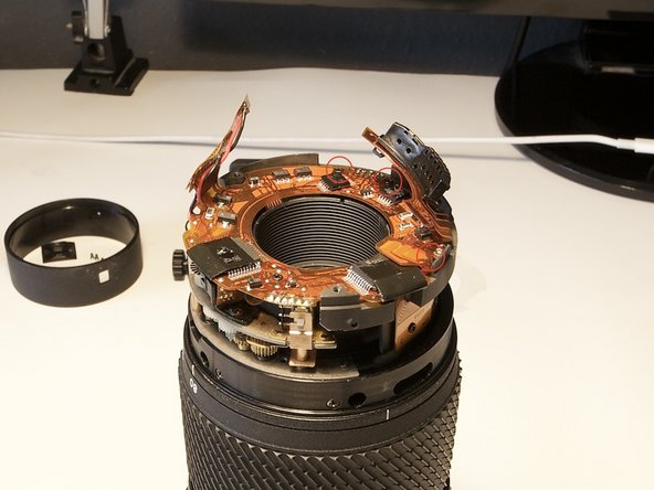 Tokina AT-X Pro 80-200mm Focus repair: crwdns2935265:011crwdnd2935265:01crwdnd2935265:01crwdne2935265:0