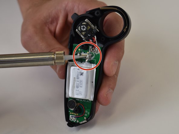 Hover-1 Coast Controller Battery Replacement: step 4, image 2 of 2