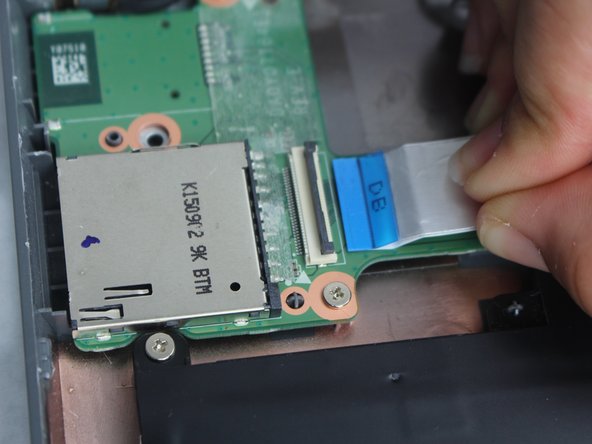 HP Chromebook 11-2210nr SD Card Reader Replacement: stap 0, afbeelding 3 van 3
