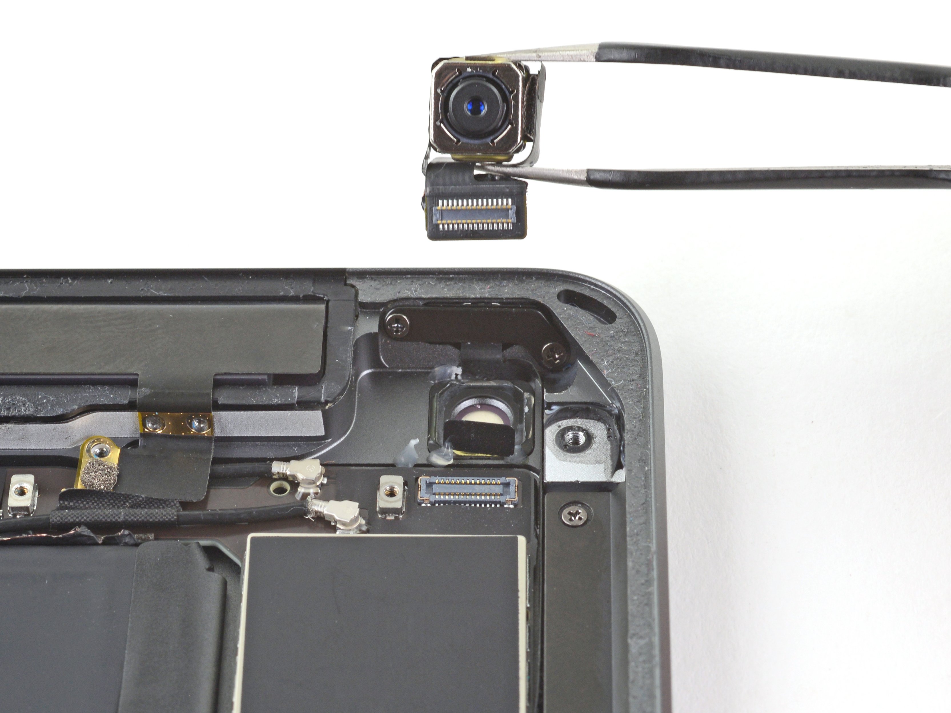 laurel, ms repair nearby iPad 8 LTE Rear Camera Replacement