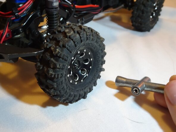 TRAXXAS TRX-4M Shock Replacement: step 2, image 2 of 3