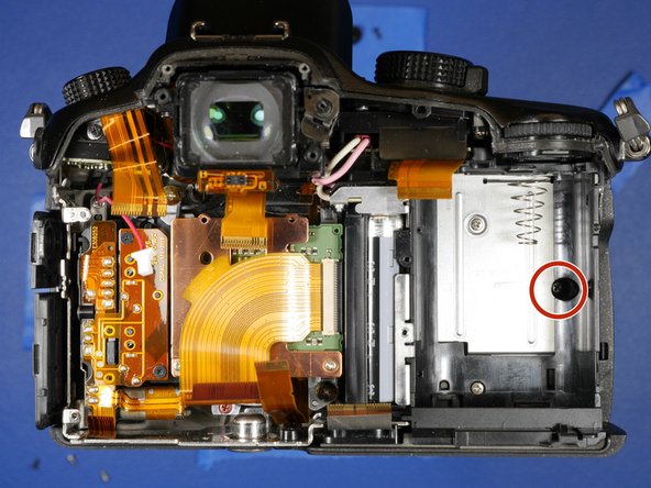 Panasonic Lumix DMC-GH3 Disassembly: crwdns2935265:021crwdnd2935265:03crwdnd2935265:03crwdne2935265:0