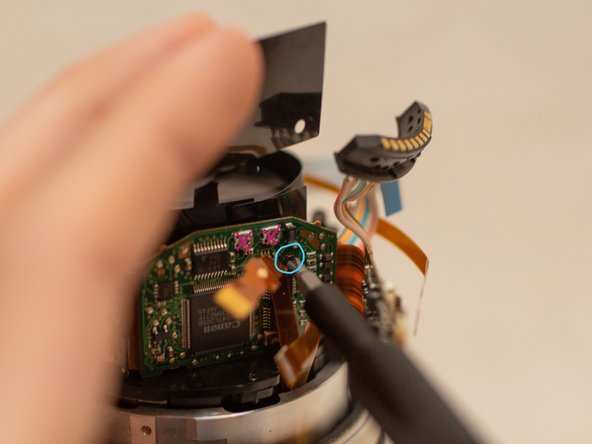 Canon EF 70-200mm f/2.8L IS USM Zooming Key Replacement, Install the Main PCB Assembly: crwdns2935265:018crwdnd2935265:03crwdnd2935265:03crwdne2935265:0