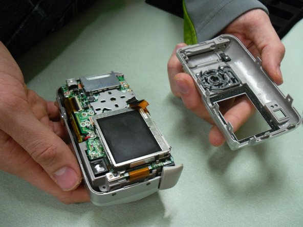 Olympus Camedia D560 Rear Panel Control Buttons Replacement: crwdns2935265:03crwdnd2935265:03crwdnd2935265:03crwdne2935265:0