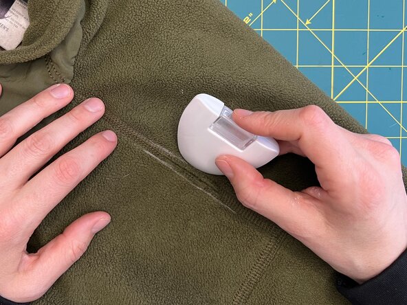 Herringbone Stitch on a Split Seam, Plan the stitch: crwdns2935265:03crwdnd2935265:02crwdnd2935265:02crwdne2935265:0