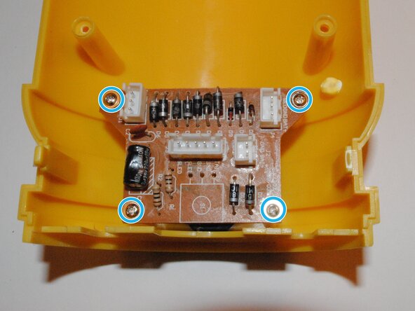 SolaDyne LED Lantern Main Power Board Replacement: crwdns2935265:05crwdnd2935265:02crwdnd2935265:02crwdne2935265:0