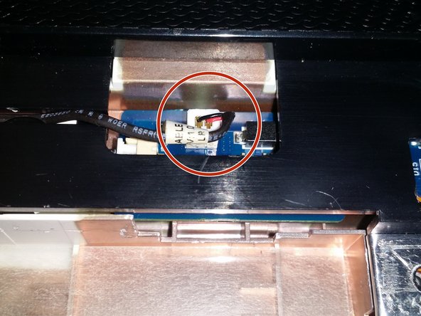 Dell Inspiron Mini 1012: Speakers Replacement: crwdns2935265:08crwdnd2935265:02crwdnd2935265:03crwdne2935265:0