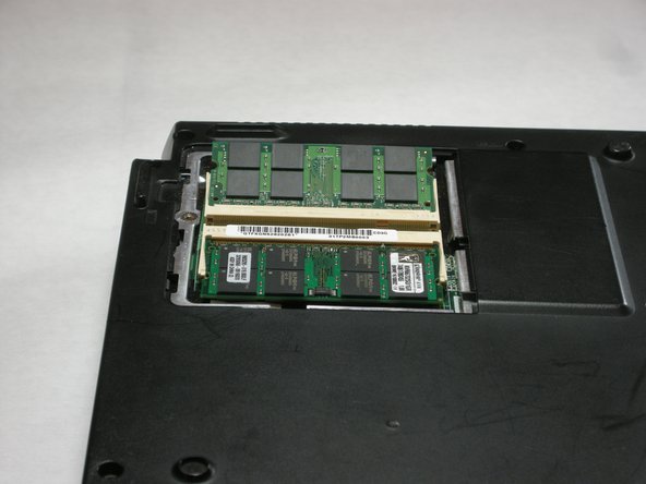 Fujitsu LifeBook N3510 RAM Replacement: crwdns2935265:06crwdnd2935265:02crwdnd2935265:02crwdne2935265:0