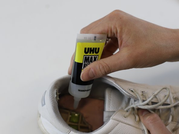 How to Repair a Hole in a Shoe Sole, Insert the filling pieces: crwdns2935265:07crwdnd2935265:02crwdnd2935265:03crwdne2935265:0