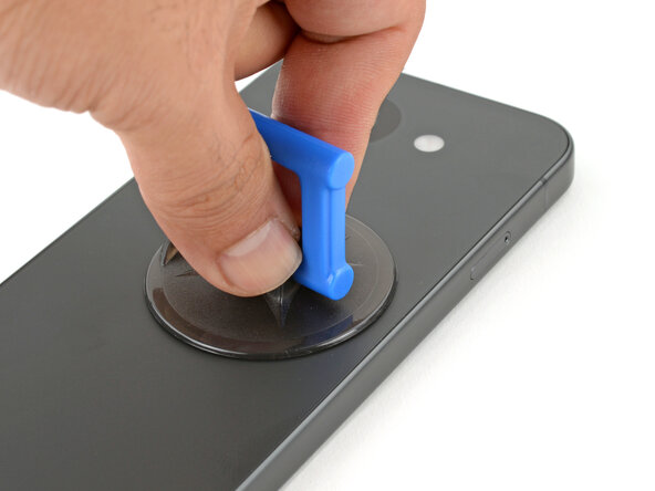 Google Pixel 10a Battery Replacement, Create an opening gap: step 3, image 2 of 2