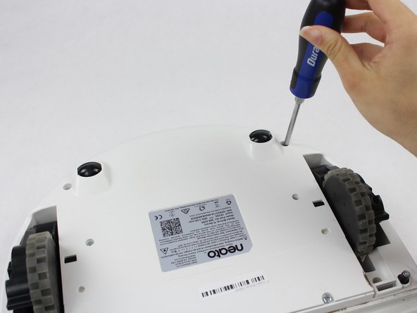 Neato Botvac D8000 Top Face Panel Replacement: step 4, image 2 of 3