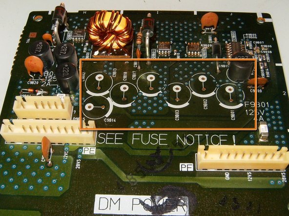 Repairing Mitsubishi WS-65511 Blinking green light fuse replacement: crwdns2935265:05crwdnd2935265:02crwdnd2935265:03crwdne2935265:0